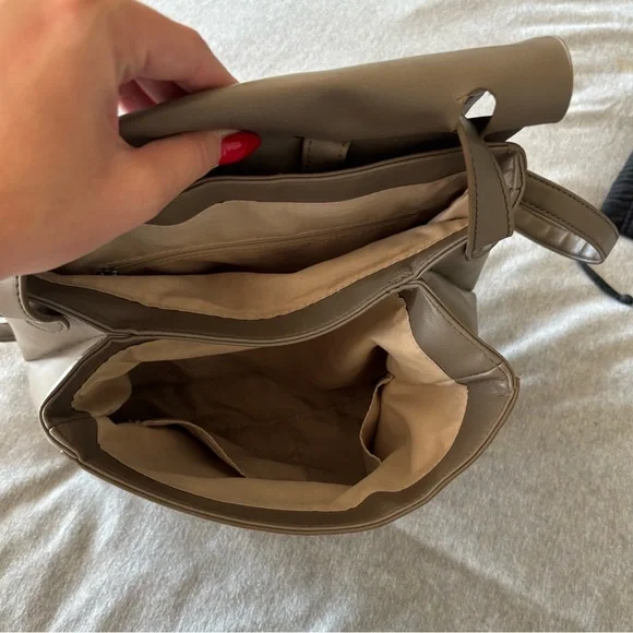 Small backpack - Picture 3 of 3